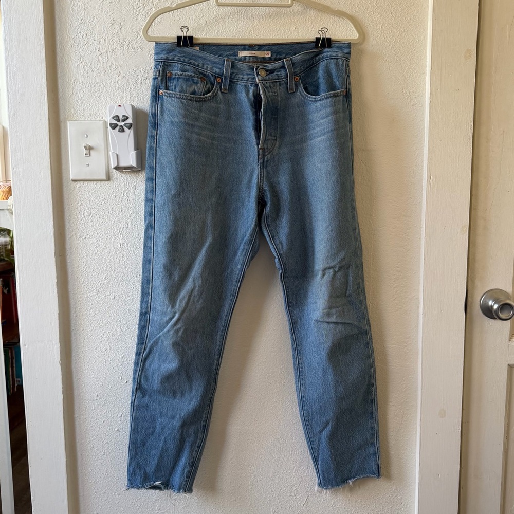 Levi’s Wedgie Icon Fit Ankle Jeans Size 29 Medium Blue